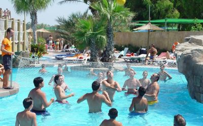 Protege tus ojos en la piscina con estos 5 tips